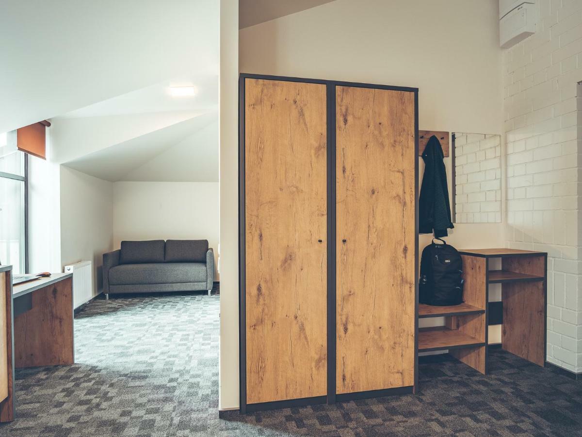 Self Check-In Hotel Railway Apartments VNO Szoba fotó